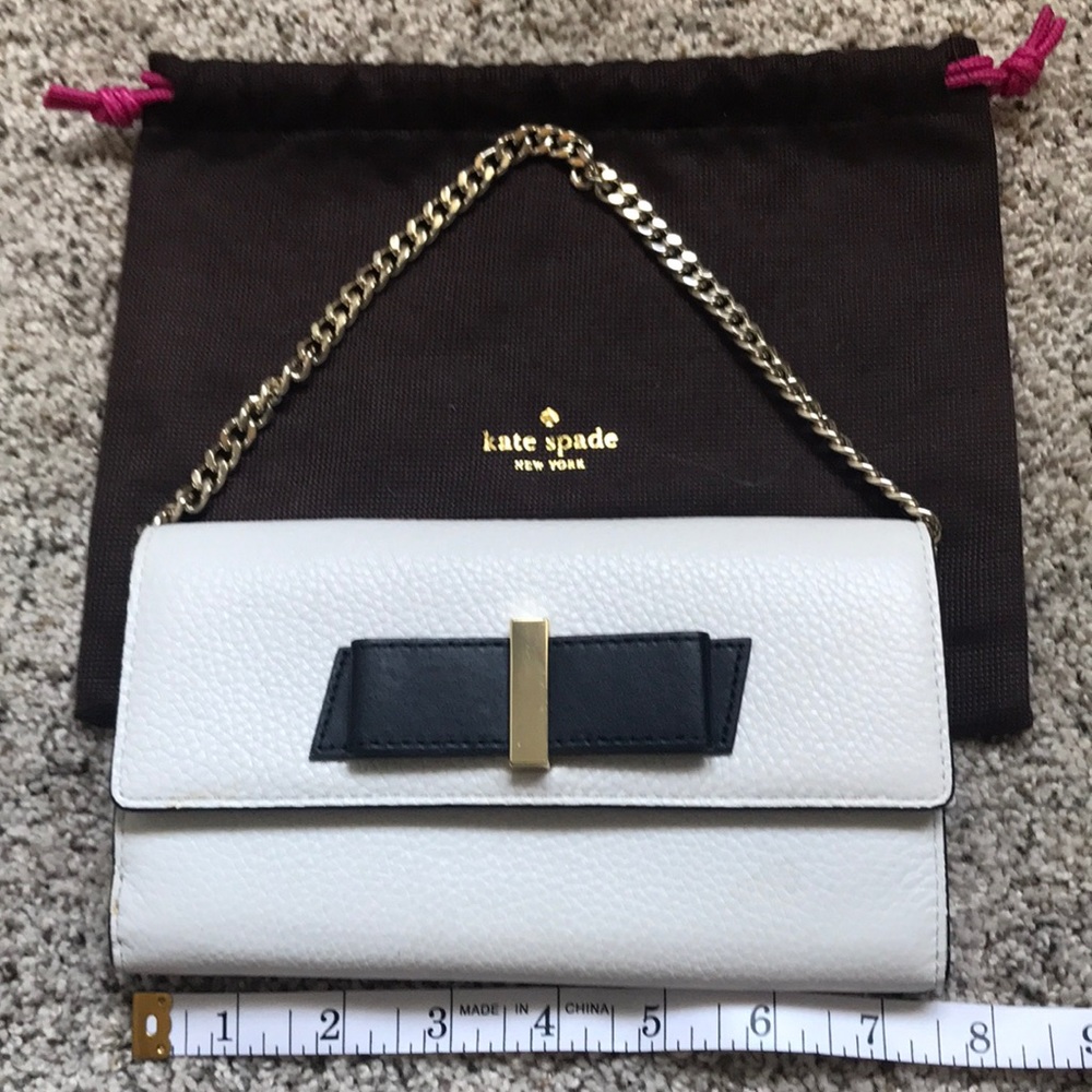 Kate spade bifold wallet with chain